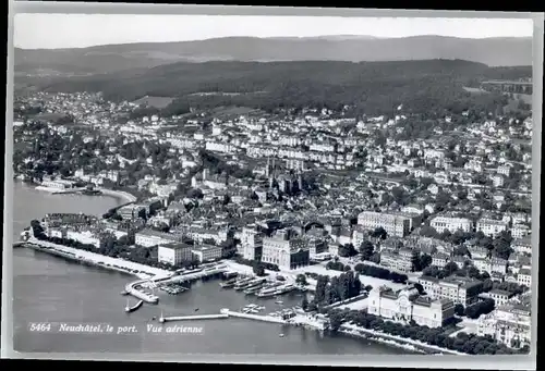 Neuchatel NE Neuchatel Fliegeraufnahme * / Neuchatel /Bz. Neuchâtel