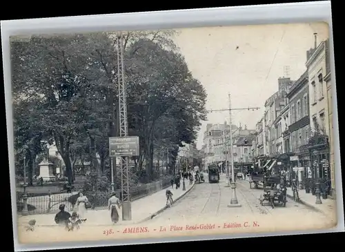 Amiens Amiens Place Rene-Goblet Strassenbahn * / Amiens /Arrond. d Amiens