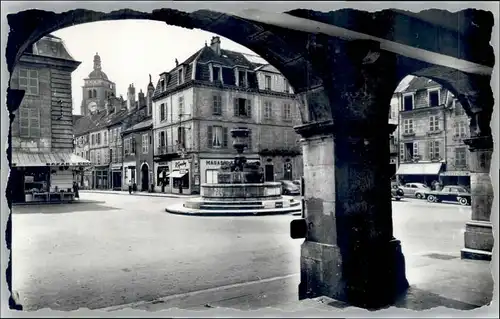 Arbois Arbois Place Liberte * / Arbois /Arrond. de Lons-le-Saunier