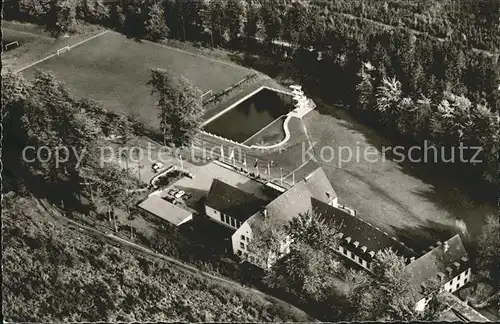 Barsinghausen Fliegeraufnahme Verbandsheim des Niedersaechsischen Fussballverbandes / Barsinghausen /Region Hannover LKR