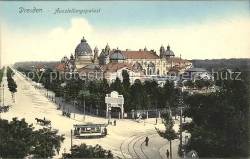Dresden Ausstellungspalast Strassenbahn / Dresden Elbe /Dresden Stadtkreis