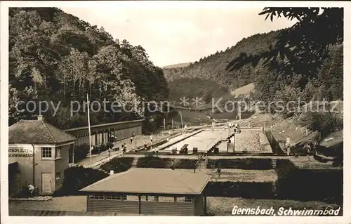 Gernsbach Schwimmbad im Igelbachtal / Gernsbach /Rastatt LKR