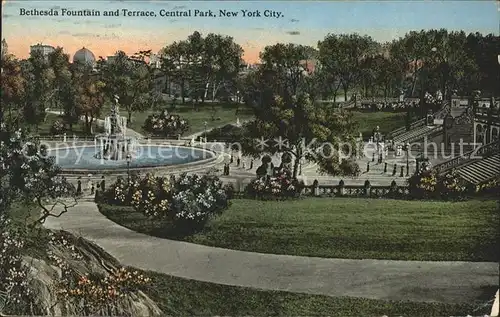 New York City Bethesda Fountain and Terrace Central Park / New York /