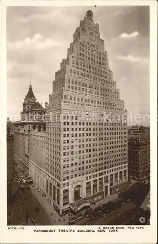 New York City Paramount Theatre Building / New York /