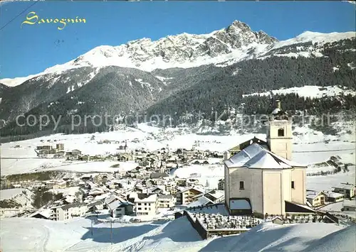 Savognin Totalansicht mit Kirche und Piz Mitgel Kat. Savognin