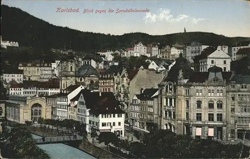 Karlsbad Eger Boehmen Blick gegen Sprudelkolonnade Kat. Karlovy Vary
