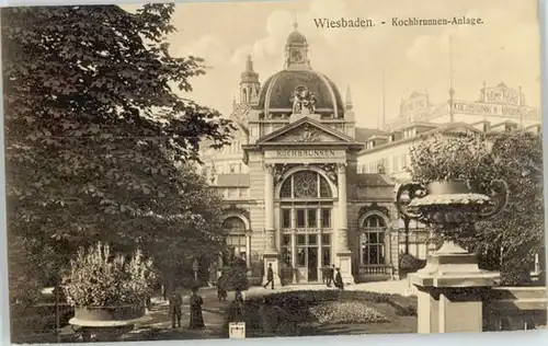 Wiesbaden Wiesbaden Kochbrunnen * / Wiesbaden /Wiesbaden Stadtkreis