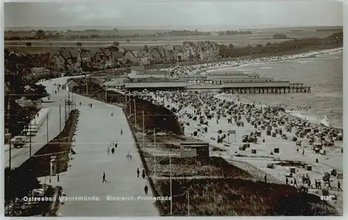 Warnemuende Ostseebad Warnemuende Bismarckpromenade  * / Rostock /Rostock Stadtkreis