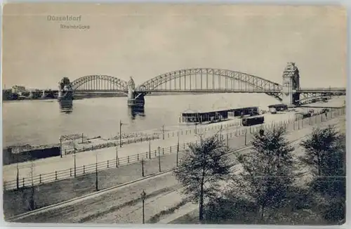 Duesseldorf Duesseldorf Rheinbruecke * / Duesseldorf /Duesseldorf Stadtkreis