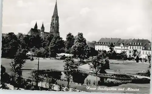 Freiburg Breisgau Freiburg Breisgau Stadtgarten Muenster * / Freiburg im Breisgau /Breisgau-Hochschwarzwald LKR