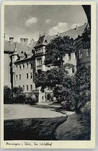 Meiningen Thueringen Meiningen Schlosshof * / Meiningen /Schmalkalden-Meiningen LKR