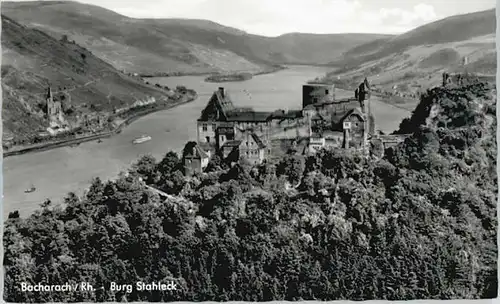 Bacharach Rhein Bacharach Burg Stahleck * / Bacharach /Mainz-Bingen LKR