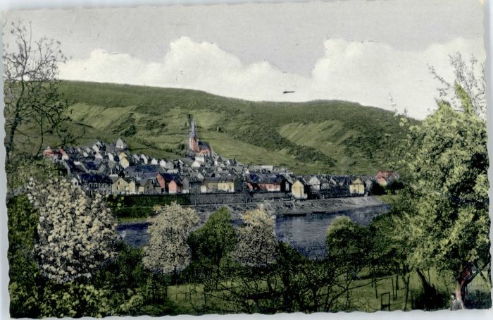 AK / Ansichtskarte Klotten Kirchstrasse Kat. Klotten Nr. df62605