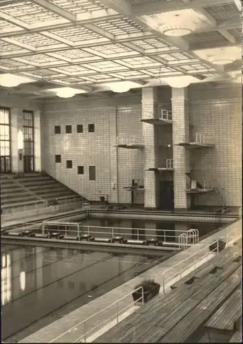 Rostock Mecklenburg-Vorpommern Rostock Schwimmhalle Neptun Halle Sprungturm x / Rostock /Rostock Stadtkreis