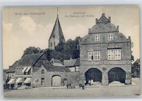 Gadebusch Gadebusch Marktplatz Rathaus Kirche  * / Gadebusch /Nordwestmecklenburg LKR