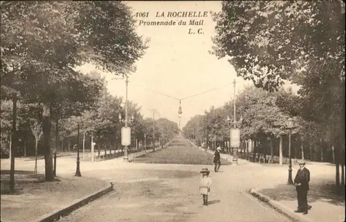 La Rochelle Charente-Maritime La Rochelle Promenade du Mail * / La Rochelle /Arrond. de La Rochelle