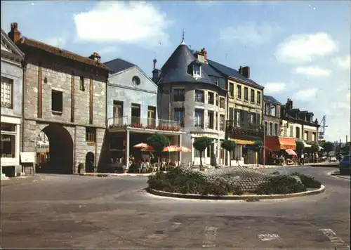 Chateau-Chinon Ville Chateau-Chinon Nievre Place Notre-Dame * / Chateau-Chinon(Ville) /Arrond. de Chateau-Chinon