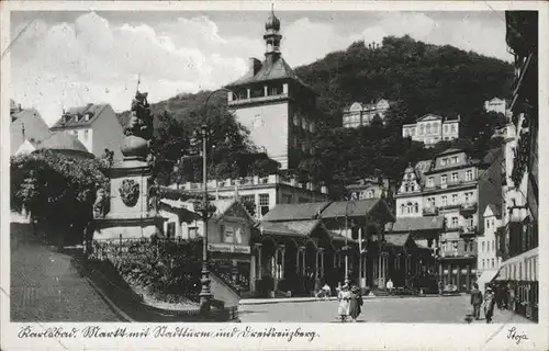 Karlsbad Eger Markt mit Stadtturm und Dreikreuzberg / Karlovy Vary /