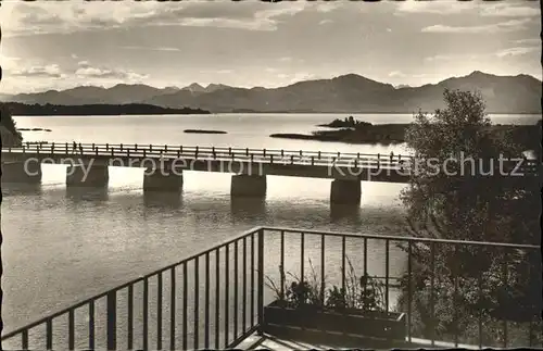 Seebruck Chiemsee Uferpartie Steg Blick zum Hochfelln Hochgern Sonntagshorn Chiemgauer Alpen Kat. Seeon Seebruck