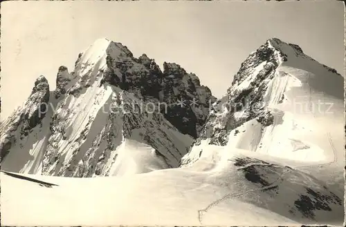 Gspaltenhorn Gspaltenhorn und Buttlassen Gebirgspanorama Berner Alpen Kat. Gspaltenhorn