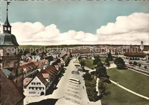 Freudenstadt Schwarzwald Blick von der ev Stadtkirche auf Marktplatz Stadthaus und Rathaus