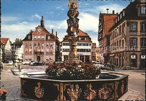 Schwaebisch Gmuend Oberer Marktplatz mit Marienbrunnen Kat. Schwaebisch Gmuend