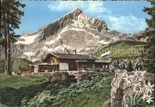 Garmisch Partenkirchen Kreuzalm mit Alpspitze Kat. Garmisch Partenkirchen