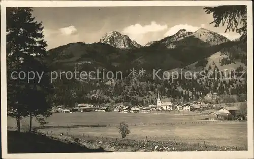 Bayrischzell Gesamtansicht mit Wendelstein Bayerische Voralpen Kat. Bayrischzell