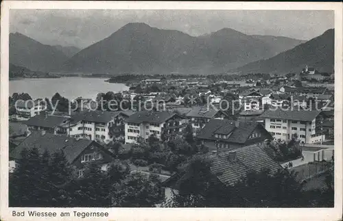 Bad Wiessee am Tegernsee Teilansicht mit Alpen Kat. Bad Wiessee