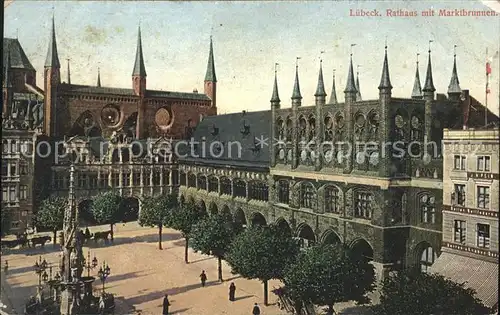 Luebeck Rathaus mit Marktbrunnen Kat. Luebeck
