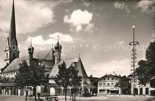 Prien Chiemsee Marktplatz Kirche Maibaum Kat. Prien a.Chiemsee