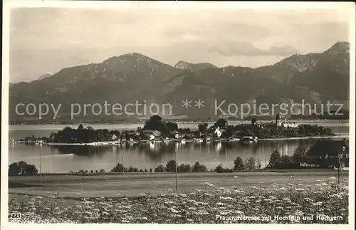 Frauenchiemsee Kloster Frauenwoerth mit Hochfelln und Hochgern Chiemgauer Alpen Kat. Chiemsee