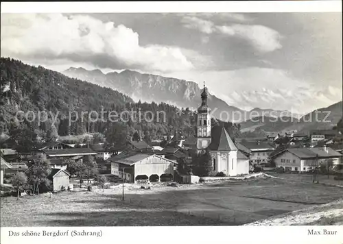 Sachrang Chiemgau Ortsansicht mit Kirche Bergdorf Max Baur Kalender Licht im Alltag Kat. Aschau i.Chiemgau