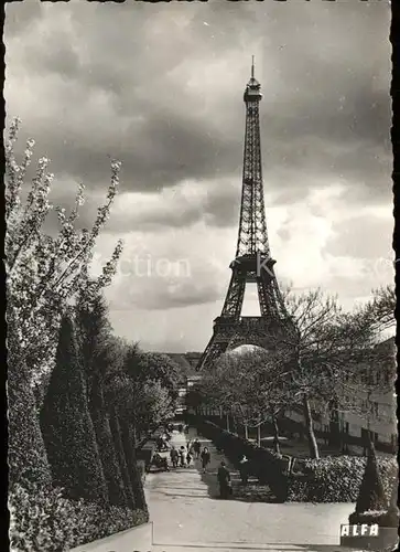 Eiffelturm La Tour Eiffel Paris jardin du Trocadero  Kat. Paris
