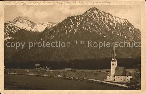 Fischhausen Schliersee Ortsansicht mit Kirche Brecherspitze Nagelspitze Mangfallgebirge Kat. Schliersee