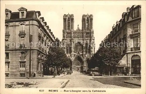 Reims Champagne Ardenne Rue Libergier vers la Cathedrale Kat. Reims