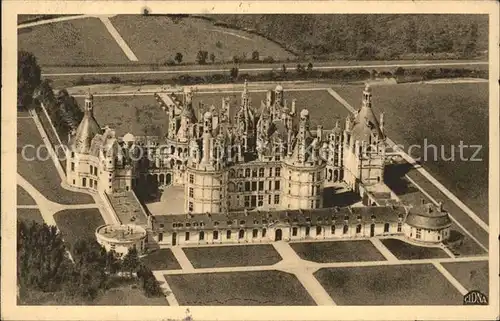 Chambord Blois Chateau vue aerienne Serie Chateaux de la Loire Kat. Chambord