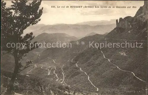 Rousset les Vignes Lacets de la descente sur Die Kat. Rousset les Vignes