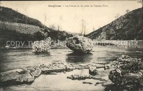 Gargilesse Dampierre La Creuse et les piles de l ancien Pont Kat. Gargilesse Dampierre
