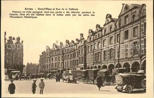 Arras Pas de Calais Grande Place et Rue de la Taillerie Automobile Kat. Arras