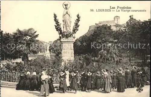 Lourdes Hautes Pyrenees La Vierge couronnee Statue Kat. Lourdes