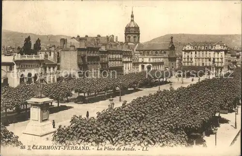 Clermont Ferrand Puy de Dome Place de Jaude Monument Statue Kat. Clermont Ferrand