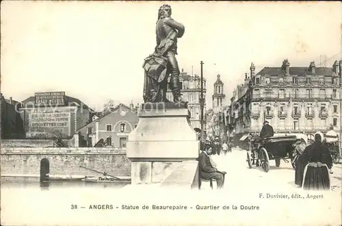 Angers Statue de Beaurepaire Quartier de la Doutre Kat. Angers