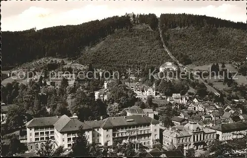 Wildbad Schwarzwald Ortsblick mit Sommerberg und Bergbahn Kat. Bad Wildbad