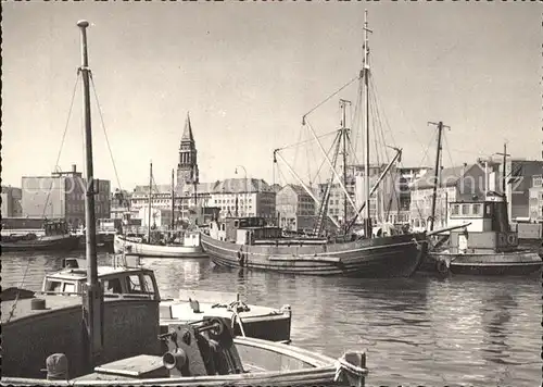 Kiel Am Bootshafen Fischkutter Kat. Kiel