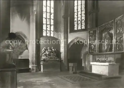 Goerlitz Sachsen Dreifaltigkeitskirche Christus in der Rast Grablegungsgruppe Wandelaltar / Goerlitz /Goerlitz LKR