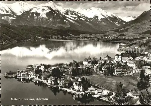 Millstatt Kaernten am Millstaetter See Panorama Kat. Millstatt Millstaetter See