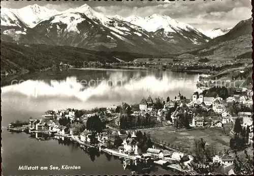 Millstatt Kaernten am Millstaetter See Panorama Kat. Millstatt Millstaetter See