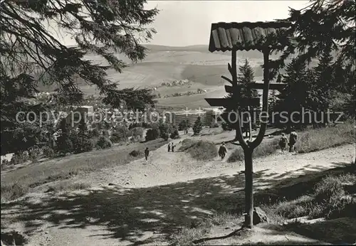 Oberwiesenthal Erzgebirge Teilansicht Kurort Blick vom Eckbauer Wegweiser Kat. Oberwiesenthal