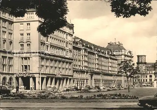 Dresden Altmarkt mit Cafe Prag